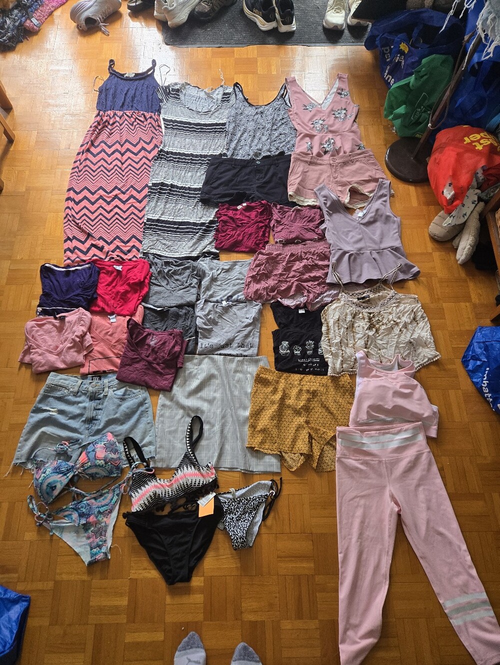 Big Bundle Of Summer Clothes Women Size Small. All Fenix, H&M, And More - Picture 8 of 16